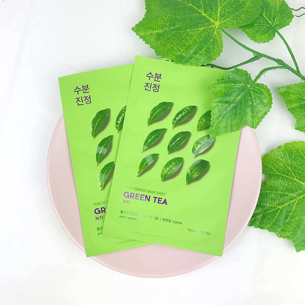 Holika Holika - Pure Essence Mask Sheet - Green Tea -  Maska w Płachcie z Ekstraktem z Zielonej Herbaty - 23ml